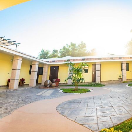 Hotel El Milagro El Fuerte Esterno foto