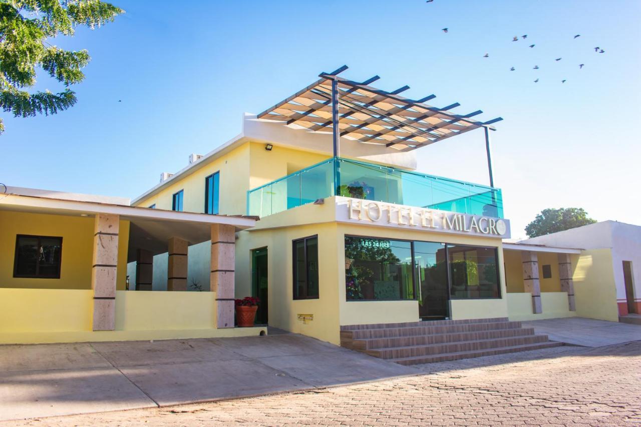 Hotel El Milagro El Fuerte Esterno foto